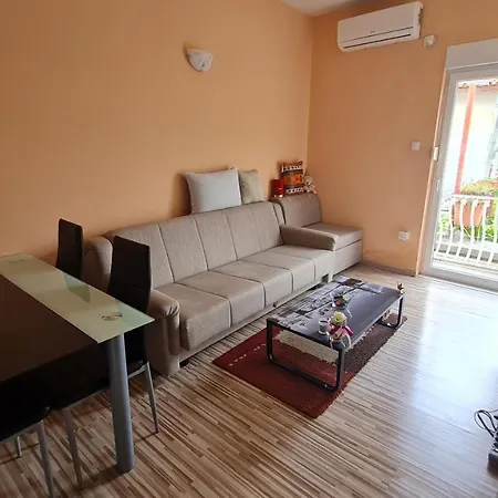 Apartament Sierra *